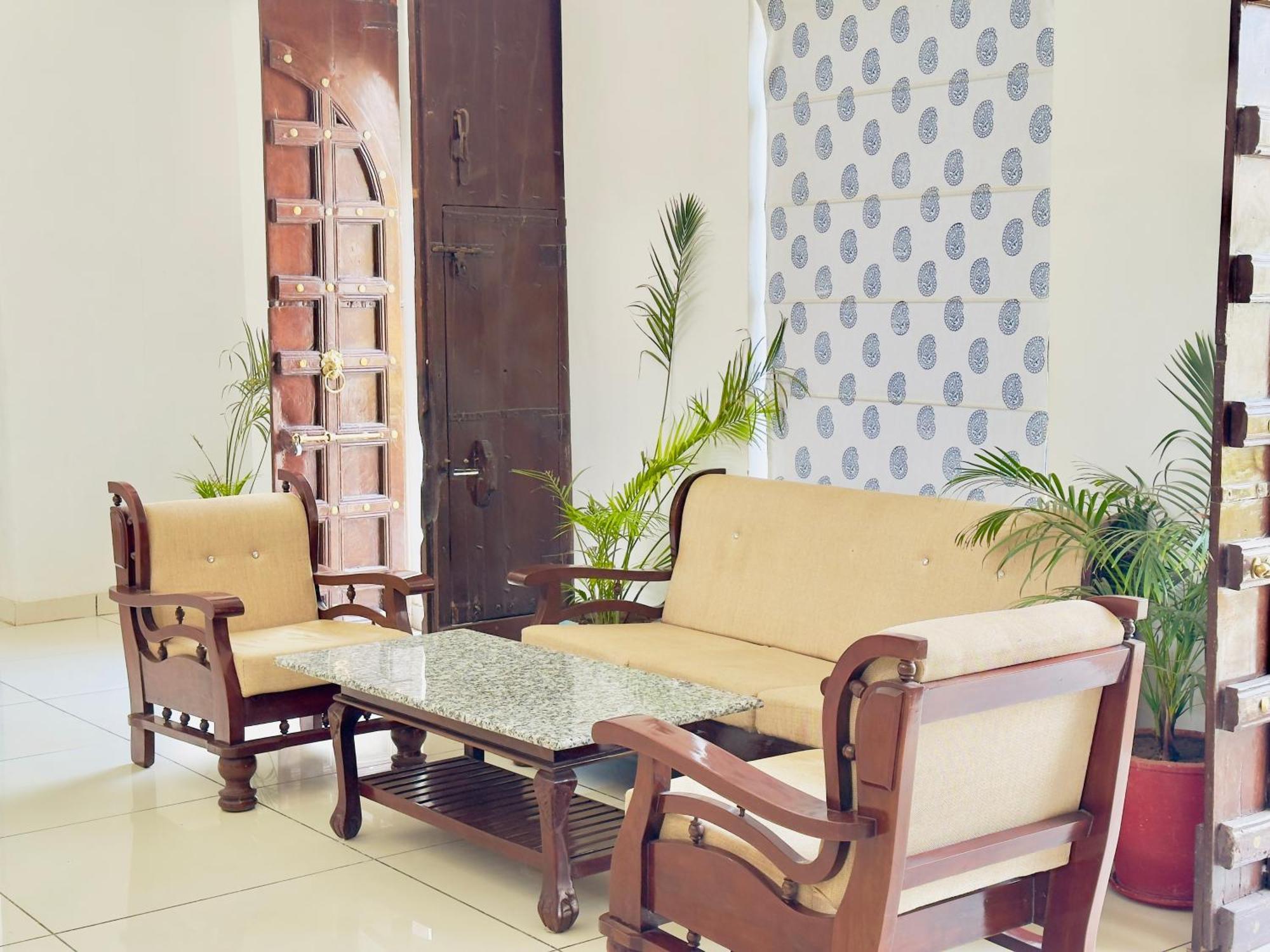 Jag Aravali Resort Udaipur By Naina Staycation - Best For Corporate Events - Family Parties - Mice Exterior foto